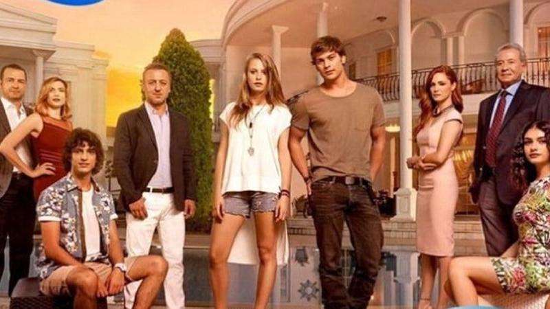 Mine Tugay'dan Medcezir dizisiyle ilgili büyük itiraf! 8 Mine Tugay'dan Medcezir dizisiyle ilgili büyük itiraf! 8
