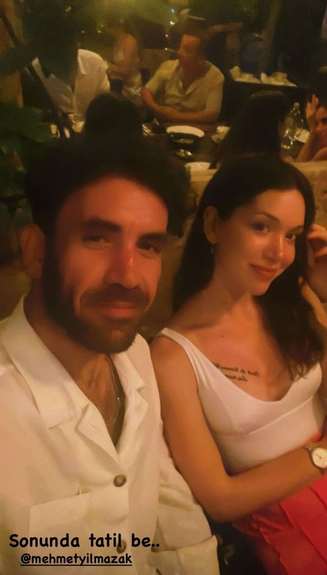 Hazal Subaşı ve Mehmet Yılmaz Ak buluştu! Hayranlarının aklında büyük bir soru işareti buluştu! 5