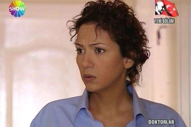 Fox TV, yine bombayı patlattı! Yalancılar ve Mumları için çok özlenen bir ünlü geri dönüyor! 7 Fox TV, yine bombayı patlattı! Yalancılar ve Mumları için çok özlenen bir ünlü geri dönüyor! 7