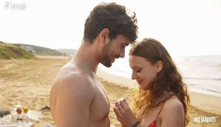Menajerimi Ara final bölümü unutulmaz! Ahsen Eroğlu ve Deniz Can Aktaş dizi sayesinde çok şey kazandı! 9
