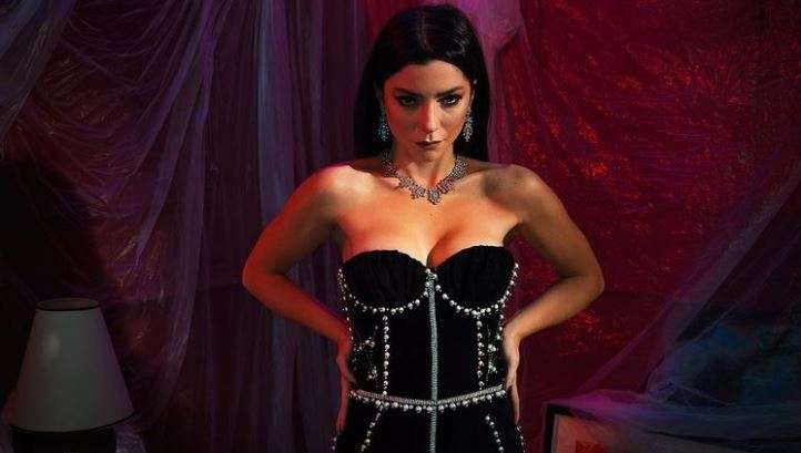 Oyunculuğa ara veren Merve Boluğur eski eşinin izinden gitmeye karar verdi! 8 Oyunculuğa ara veren Merve Boluğur eski eşinin izinden gitmeye karar verdi! 8