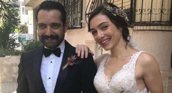 Masumlar Apartmanı'nda Gülben ne kadar mutsuz ise Merve Dizdar'ın hayatı o kadar mutluluk dolu! 8