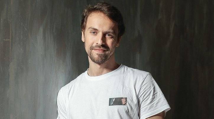 Kulüp dizisinin Orhan'ı Metin Akdülger'in kariyerinde çok ilginç gelişmeler olabilir! 7 Kulüp dizisinin Orhan'ı Metin Akdülger'in kariyerinde çok ilginç gelişmeler olabilir! 7