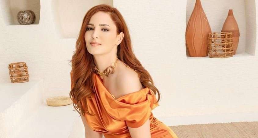 Mine Tugay'ı yeniden setlere çeken trajik dizi Fox TV'de 44 Mine Tugay'ı yeniden setlere çeken trajik dizi Fox TV'de 44