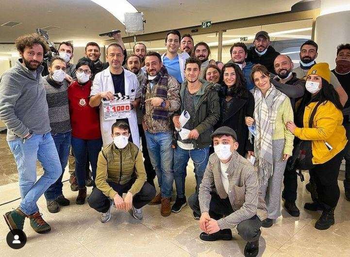Mucize Doktor set ekibinin 1000. mutluluk pozu! 7 Mucize Doktor set ekibinin 1000. mutluluk pozu! 7