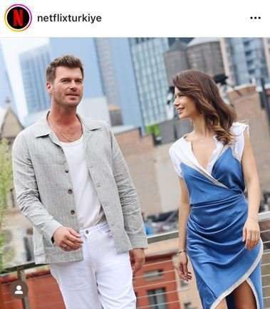 Netflix'in tarihe geçecek paylaşımına Beren Saat'ten yorum var, Kıvanç Tatlıtuğ'dan yok! 9 Netflix'in tarihe geçecek paylaşımına Beren Saat'ten yorum var, Kıvanç Tatlıtuğ'dan yok! 9
