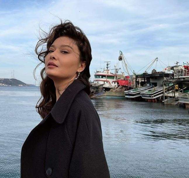 Kefaret dizisinin Zeynep'i Nurgül Yeşilçay'dan pandemi sonrası için yeni karar! 7