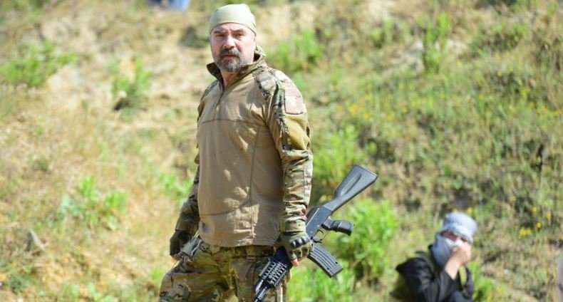 Dizinin kadrosu muhteşem, Oktay Kaynarca üçüncü kez fenomen olma yolunda ilerliyor! 10 Dizinin kadrosu muhteşem, Oktay Kaynarca üçüncü kez fenomen olma yolunda ilerliyor! 10