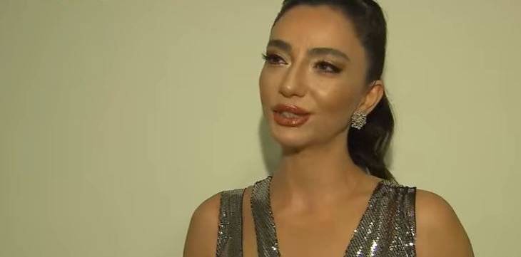 Sen Anlat Karadeniz'de parıldayan Öykü Gürman, Alparslan dizisine sarıldı, şimdi yepyeni bir dönem başlıyor! 7 Sen Anlat Karadeniz'de parıldayan Öykü Gürman, Alparslan dizisine sarıldı, şimdi yepyeni bir dönem başlıyor! 7