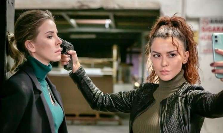 Kuruluş Osman'ın Melek'i Özge Sarı, Arka Sokaklar'da kendini rolüne kaptırdı 8