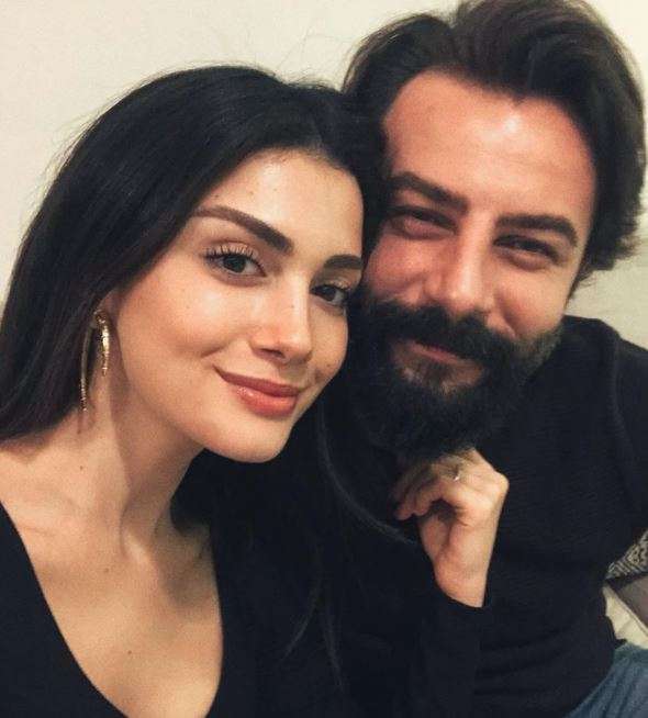 Sol Yanım kötü gidiyor ama Özge Yağız'ın aşk hayatında aldığı karar sevindirecek! 7