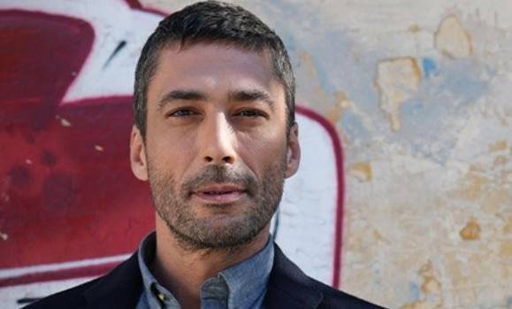 Gelsin Hayat Bildiği Gibi dizisi 2 yıldır ekranda olmayan çok ünlü bir ismi geri döndürdü! 8 Gelsin Hayat Bildiği Gibi dizisi 2 yıldır ekranda olmayan çok ünlü bir ismi geri döndürdü! 8