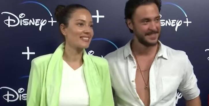 Oktay Kaynarca'nın yeni sezonun lokomotifi olacağını iddia ettiği dizisi için ilk büyük transfer heyecanı artırdı! 8