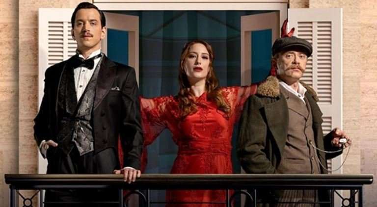Selahattin Paşalı'dan, Pera Palas'ta Gece Yarısı dizisindeki partneri Hazal Kaya'ya övgü dolu sözler!.. 8