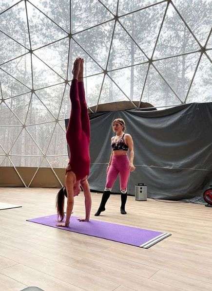 Sosyal medya paylaşımlarıyla çok konuşulan Pınar Altuğ bu defa yoga pozuyla adından söz ettirdi!.. 8 Sosyal medya paylaşımlarıyla çok konuşulan Pınar Altuğ bu defa yoga pozuyla adından söz ettirdi!.. 8