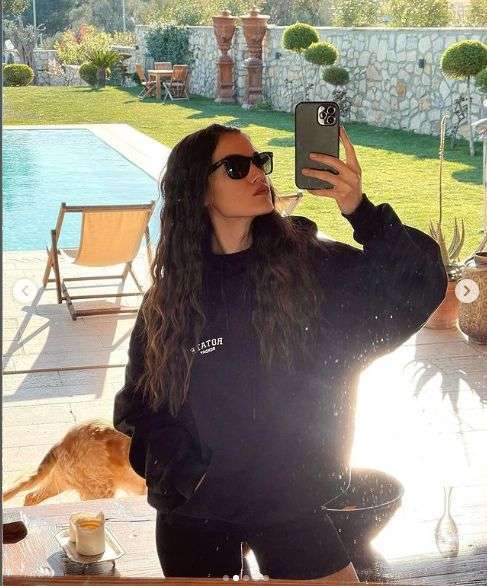 Yargı'nın Ceylin'i Pınar Deniz tatile çıktı. Oyuncunun tatil arkadaşı hayranlarını mest etti!.. 8 Yargı'nın Ceylin'i Pınar Deniz tatile çıktı. Oyuncunun tatil arkadaşı hayranlarını mest etti!.. 8