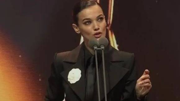 Pınar Deniz'i herkes linç etmeye çaba harcarken, Hayal Köseoğlu farklı bir açıdan baktı! 7 Pınar Deniz'i herkes linç etmeye çaba harcarken, Hayal Köseoğlu farklı bir açıdan baktı! 7