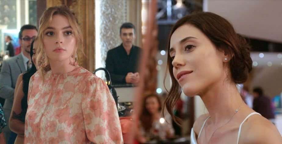 Sadakatsiz dizisinin Derin’ini bir de Melis Sezen’den dinleyin, fikriniz değişecek! 7 Sadakatsiz dizisinin Derin’ini bir de Melis Sezen’den dinleyin, fikriniz değişecek! 7