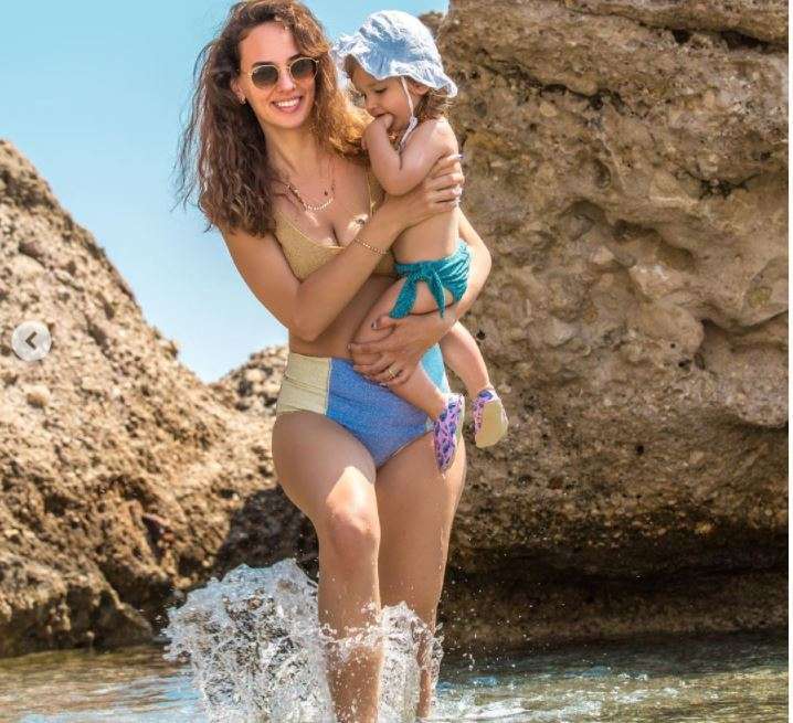 Tatil pozları ile beğenileri kapan Seda Bakan, yeni proje sinyali verdi! 9