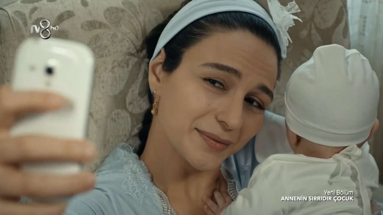 Annenin Sırrıdır Çocuk dizisi açılacak ama tv8'in sabrı buna yetecek mi? 7 Annenin Sırrıdır Çocuk dizisi açılacak ama tv8'in sabrı buna yetecek mi? 7