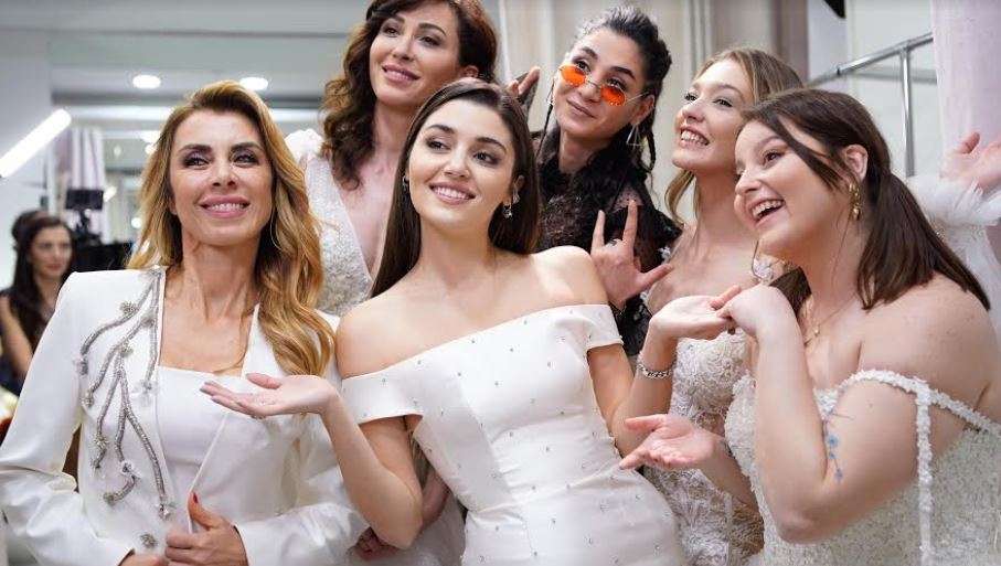 Sen Çal Kapımı dizisinde olanlara çok fazla sevinmeyin, zira ters köşe olabilir hepsi! 11
