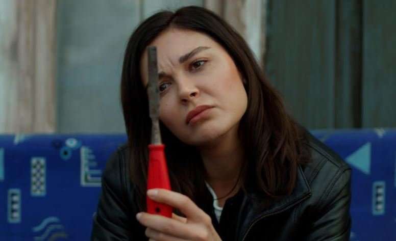 Kanal D yeni bir dizi hazırladı, Öykü Gürman ile Sevcan Yaşar sürpriz yaptı! 8