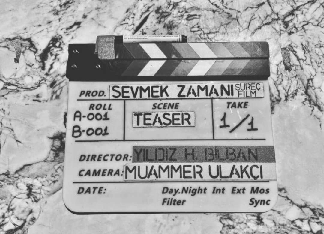 İlhan Şen’i ara vermeden setlere döndüren Sevmek Zamanı’nda çekimler başladı! 7 İlhan Şen’i ara vermeden setlere döndüren Sevmek Zamanı’nda çekimler başladı! 7