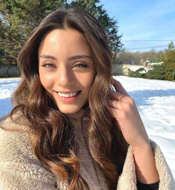 Yemin'de Özge Yağız'dan sonra Emanet dizisinde Seher ile parlayan bir yıldız adayı var; Sıla Türkoğlu! 9