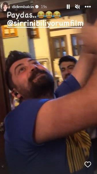 Eda Özerkan ve Timur Acar çiftinin başrolünde olduğu Sırrını Biliyorum filmi paydos dedi!.. 7 Eda Özerkan ve Timur Acar çiftinin başrolünde olduğu Sırrını Biliyorum filmi paydos dedi!.. 7