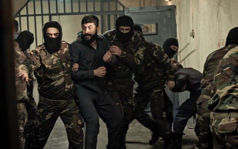 BluTV'nin sevilen dizisi sezon finali yapıyor! 7