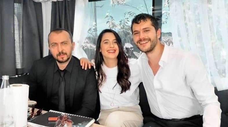 Son Yaz dizisinden sonra Alperen Duymaz ile Funda Eryiğit aynı projede buluşuyor! 7