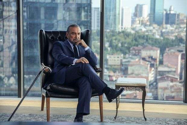 Usta yönetmen Osman Sınav'ın yeni dizisi Yalnız Kurt'a taze kan! 8