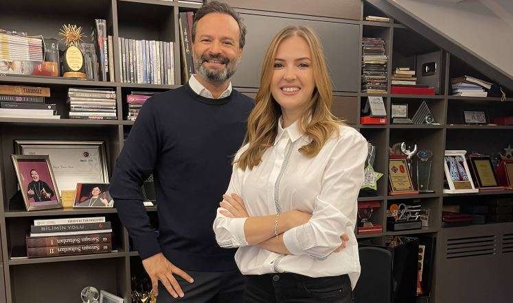 Muhteşem Yüzyıl'ın yapımcısı Timur Savcı'dan yıllar sonra Meryem Uzerli'ye ince eleştiri! 7