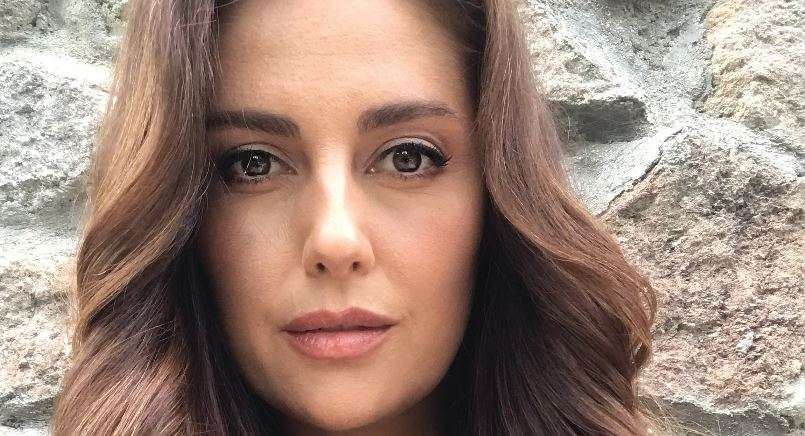 Kahraman Babam'da Gönül'e hayat veren Toprak Sağlam herkesi şaşırtan bir iş yaptı! 7