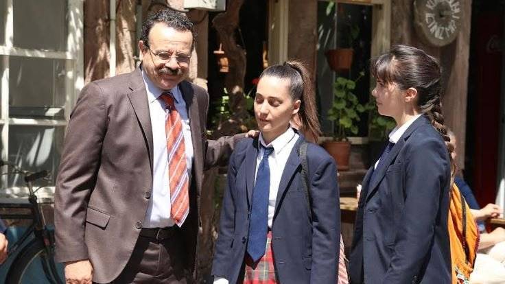 Üç Kız Kardeş dizisinde büyük gerilim, büyük başarı getirdi! 7 Üç Kız Kardeş dizisinde büyük gerilim, büyük başarı getirdi! 7