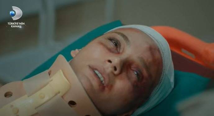 Üç Kız Kardeş dizisindeki abartılı görüntü nedeniyle izleyiciler dalgasını geçiyor! 8