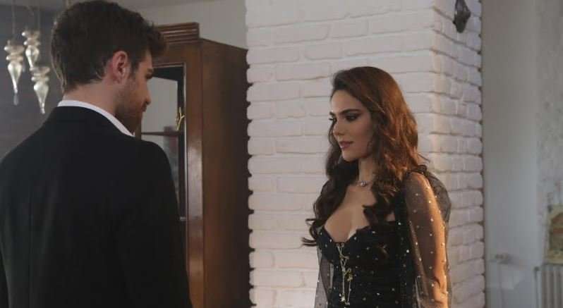 Baba ve Üç Kız Kardeş dizileri birbirlerine çelme takıyor! 8