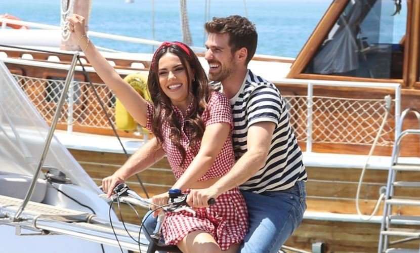Reytinglerde zirveyi bırakmayan Üç Kız Kardeş’in set tarihi belli oldu! 7