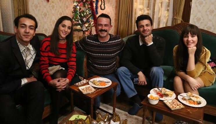 Yılbaşı heyecanını Üç Kız Kardeş dizisinde yaşayacaksınız! 7