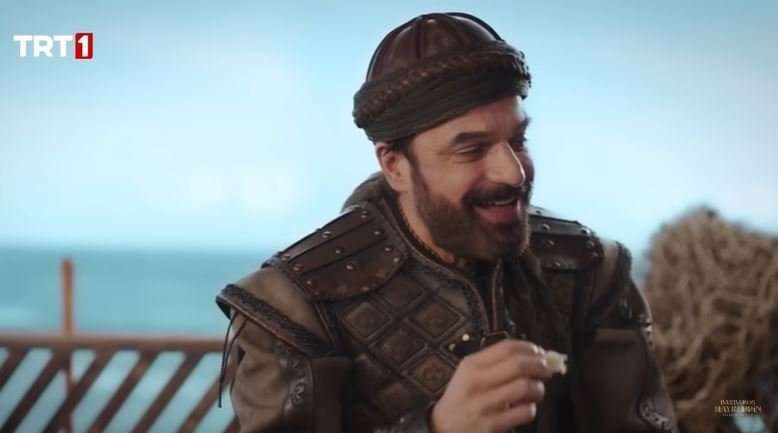 Ufuk Özkan 20 yıl sonra komediyi bıraktı, yeni rolüyle herkesi şoke etti! 7
