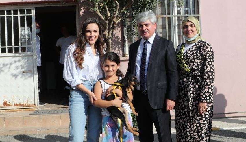 Kalp Yarası dizisinin Ayşe'si Yağmur Tanrısevsin'den anlamlı ziyaret! 7