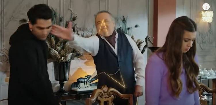 Çetin Tekindor'un tokadı, Mert Ramazan Demir'i yerinden oynattı, Afra Saraçoğlu'nun içi titredi! 7 Çetin Tekindor'un tokadı, Mert Ramazan Demir'i yerinden oynattı, Afra Saraçoğlu'nun içi titredi! 7