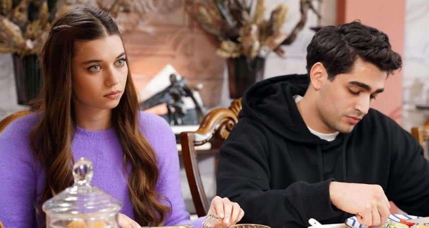 Kızılcık Şerbeti dizisinden çok şaşırtan atak! Yalı Çapkını dizisini resmen ikiye katladı! 8 Kızılcık Şerbeti dizisinden çok şaşırtan atak! Yalı Çapkını dizisini resmen ikiye katladı! 8