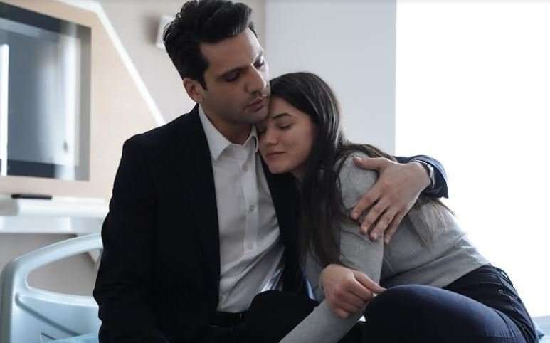 Aşk sorusuna yanıt veren Pınar Deniz, muhabirin sözüyle kalakaldı! 8 Aşk sorusuna yanıt veren Pınar Deniz, muhabirin sözüyle kalakaldı! 8