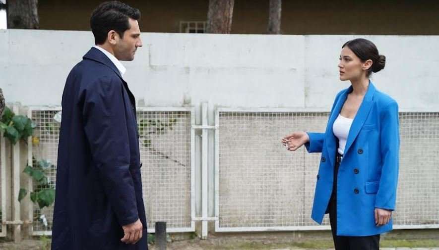 Vahide Perçin'in başrolünde oynayacağı Hakime Hanım dizisini bekleyen bir ihtimal var! 8 Vahide Perçin'in başrolünde oynayacağı Hakime Hanım dizisini bekleyen bir ihtimal var! 8