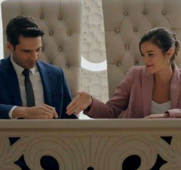 Gelini öpebilirsiniz deyince herkes koptu! Yargı dizisi için espriler havada uçuştu! 7