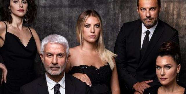 Yasak Elma dizisi 3 bölüm sonra bir eşik daha atlayacak! Eda Ece şimdiden hatırlatmayı yaptı! 10 Yasak Elma dizisi 3 bölüm sonra bir eşik daha atlayacak! Eda Ece şimdiden hatırlatmayı yaptı! 10
