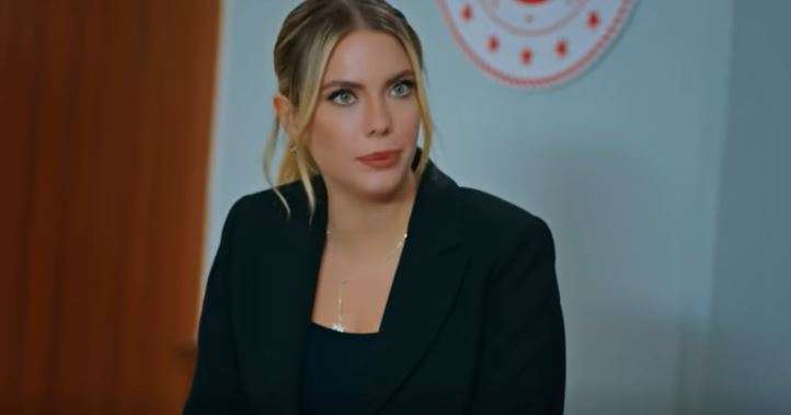 Yasak Elma dizisini artık Eda Ece ile Berk Oktay birlikte sırtlıyor! 7 Yasak Elma dizisini artık Eda Ece ile Berk Oktay birlikte sırtlıyor! 7