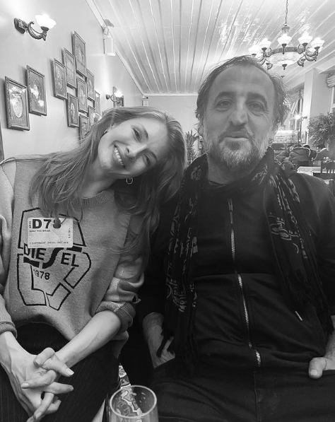 Yasemin Allen'in Kars'taki çekimleri kısa sürdü! 7