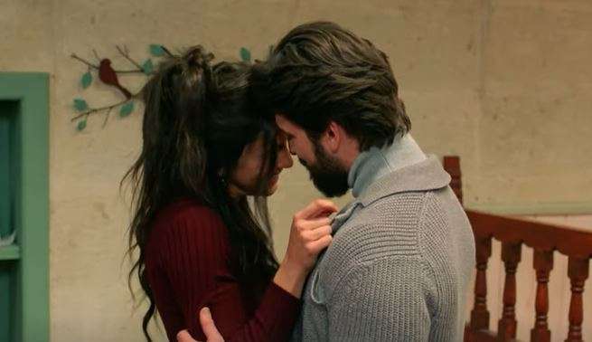 Kanal D dizisi baştan aşağıya değişti, Fox TV'de bir dizi final yapıyor, atv'de yeni dizi başlıyor! 10 Kanal D dizisi baştan aşağıya değişti, Fox TV'de bir dizi final yapıyor, atv'de yeni dizi başlıyor! 10